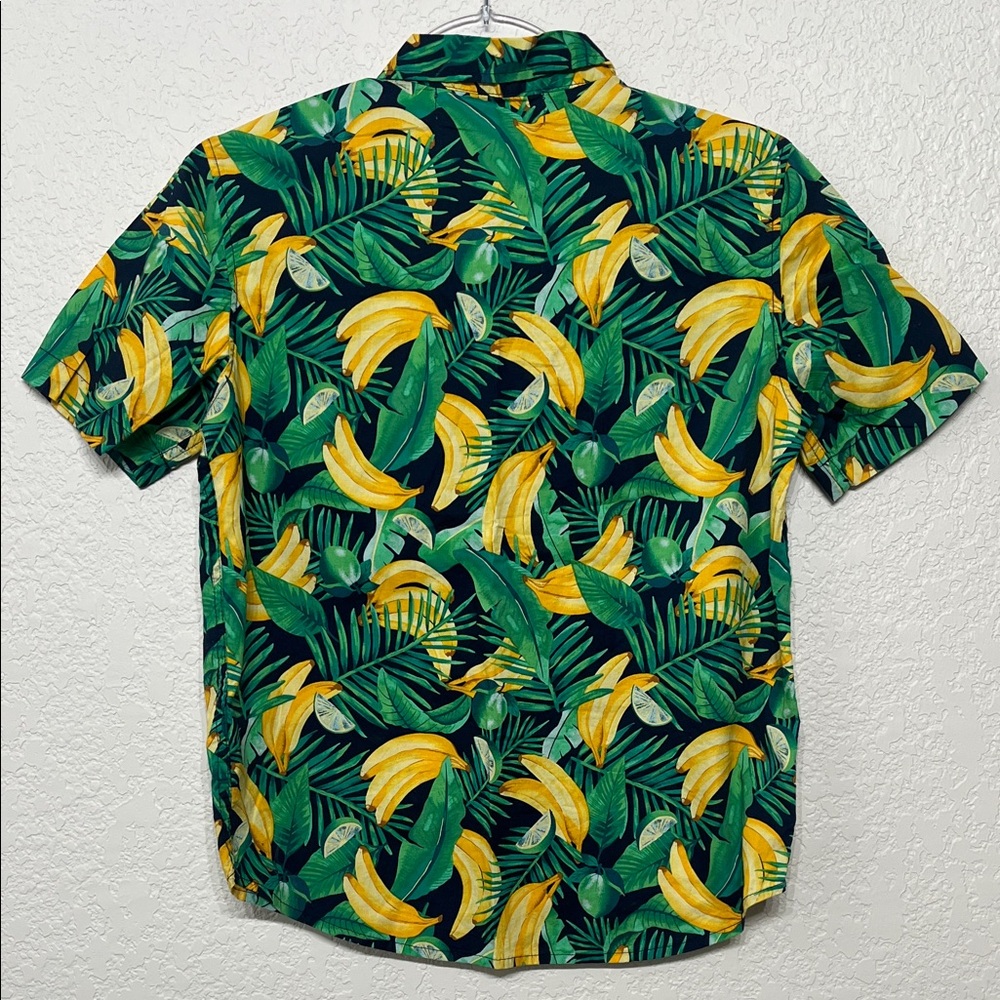 Old Navy Boys Large Green & Yellow Banana Leaf Short-Sleeve Button-Down Shirt - Picture 6 of 7